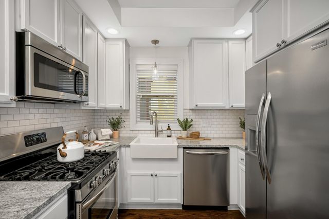 5200 York Avenue S, Minneapolis, MN 55410