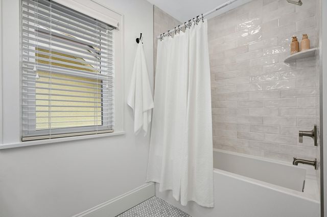 5200 York Avenue S, Minneapolis, MN 55410