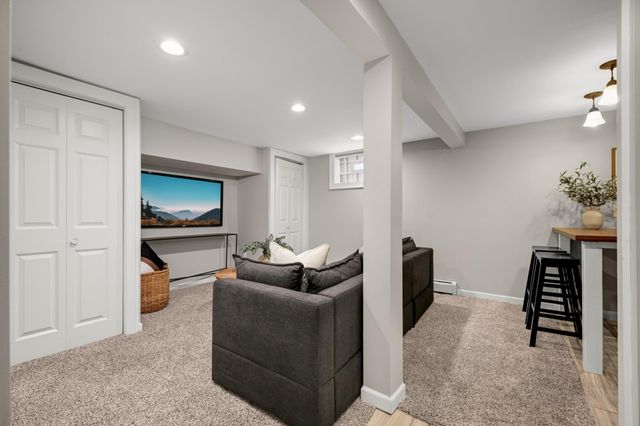 5200 York Avenue S, Minneapolis, MN 55410