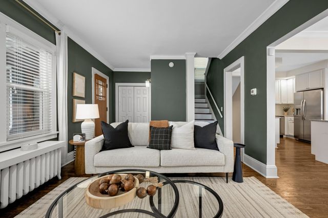 5200 York Avenue S, Minneapolis, MN 55410