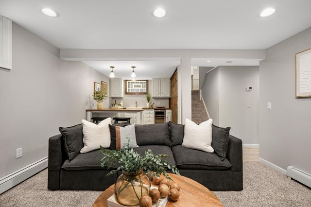 5200 York Avenue S, Minneapolis, MN 55410