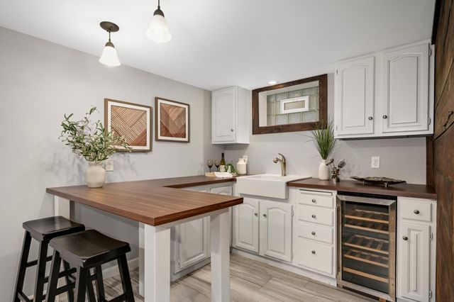 5200 York Avenue S, Minneapolis, MN 55410