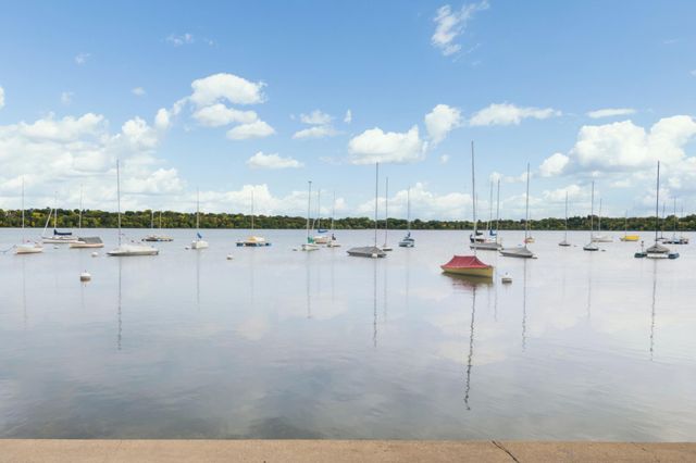 5200 York Avenue S, Minneapolis, MN 55410