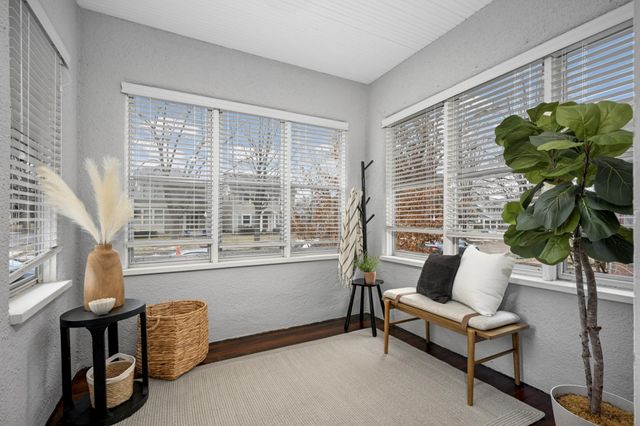 5200 York Avenue S, Minneapolis, MN 55410