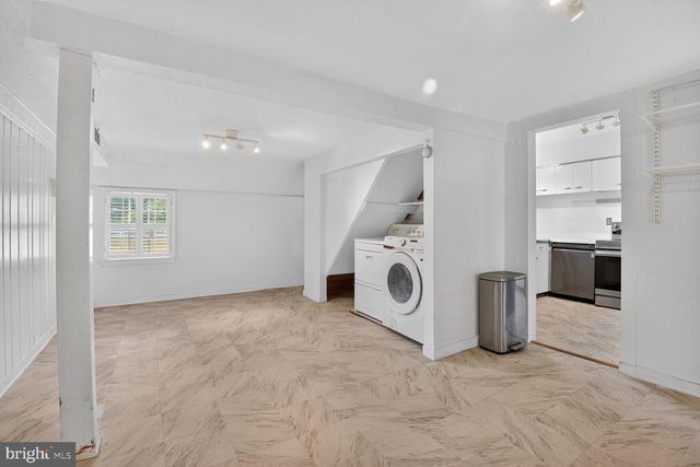 9107 RIVER RD, Potomac, MD 20854