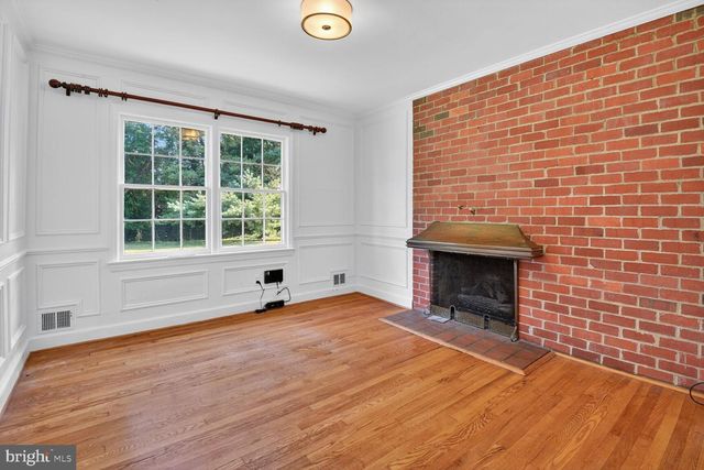 9107 RIVER RD, Potomac, MD 20854