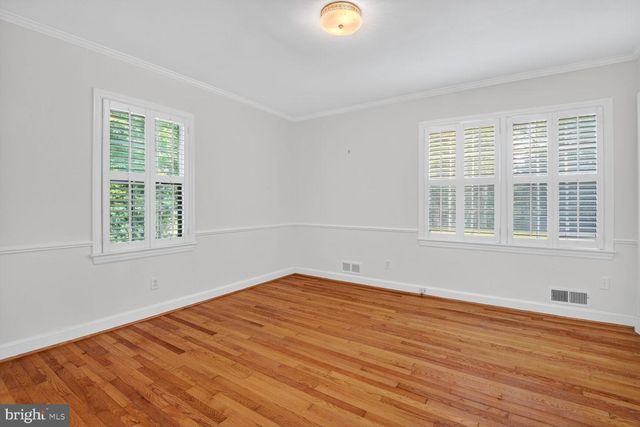 9107 RIVER RD, Potomac, MD 20854