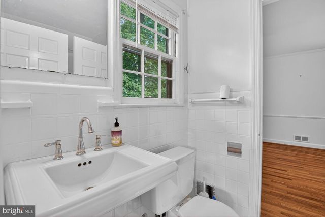 9107 RIVER RD, Potomac, MD 20854