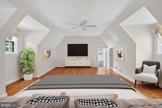 9107 RIVER RD, Potomac, MD 20854