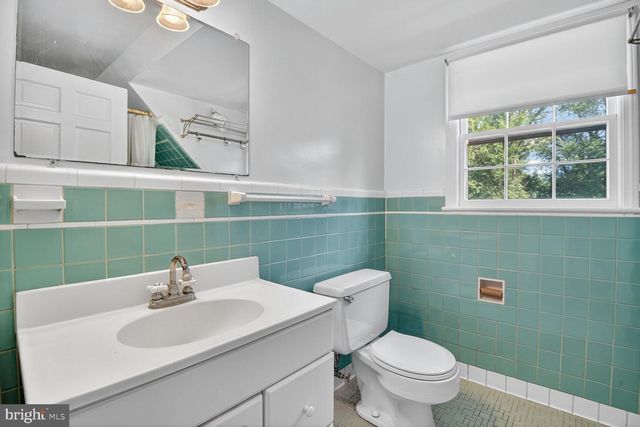 9107 RIVER RD, Potomac, MD 20854