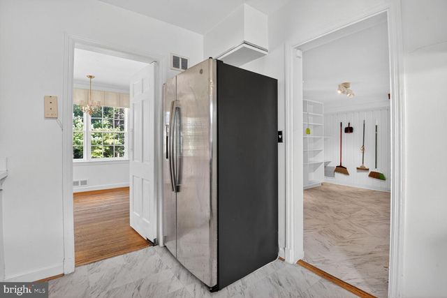 9107 RIVER RD, Potomac, MD 20854