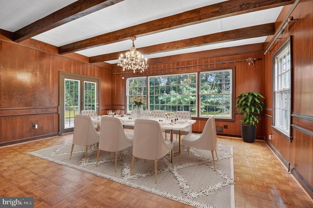 9107 RIVER RD, Potomac, MD 20854