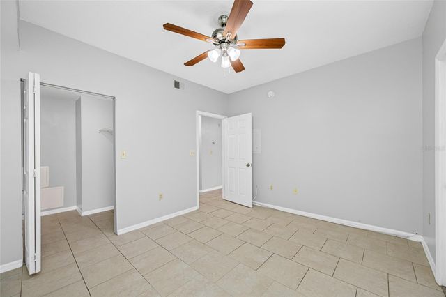 5612 PINNACLE HEIGHTS CIRCLE 206, Tampa, FL 33624