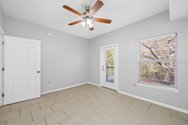 5612 PINNACLE HEIGHTS CIRCLE 206, Tampa, FL 33624