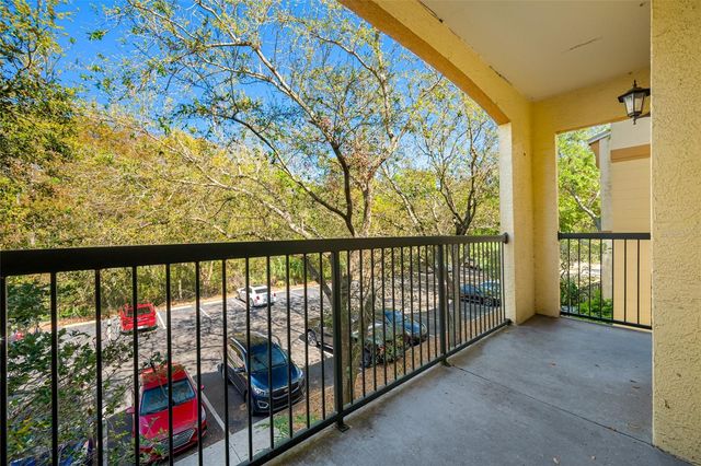 5612 PINNACLE HEIGHTS CIRCLE 206, Tampa, FL 33624