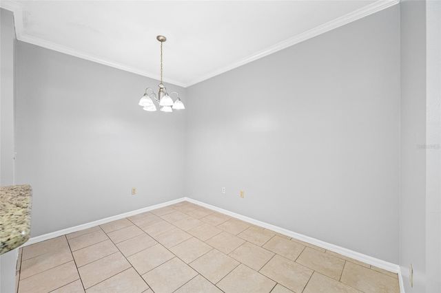 5612 PINNACLE HEIGHTS CIRCLE 206, Tampa, FL 33624