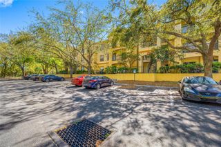 5612 PINNACLE HEIGHTS CIRCLE 206, Tampa, FL 33624