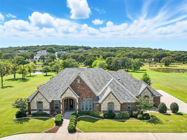 9949 Tantarra Drive, Burleson, TX 76028