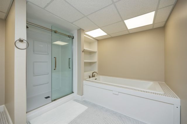 2811 NE 96th Avenue, Ankeny, IA 50021