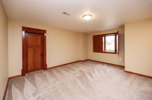2811 NE 96th Avenue, Ankeny, IA 50021