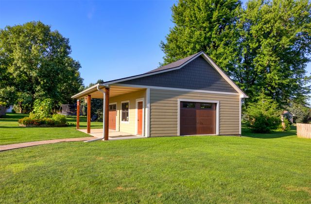 2811 NE 96th Avenue, Ankeny, IA 50021