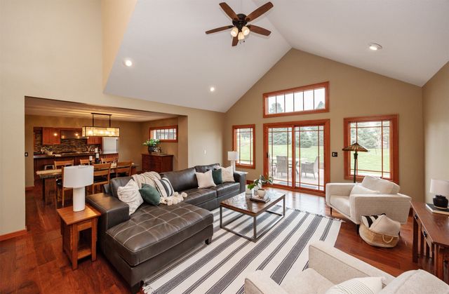 2811 NE 96th Avenue, Ankeny, IA 50021