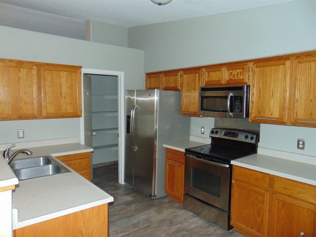 6274 E 43 St, Yuma, AZ 85365