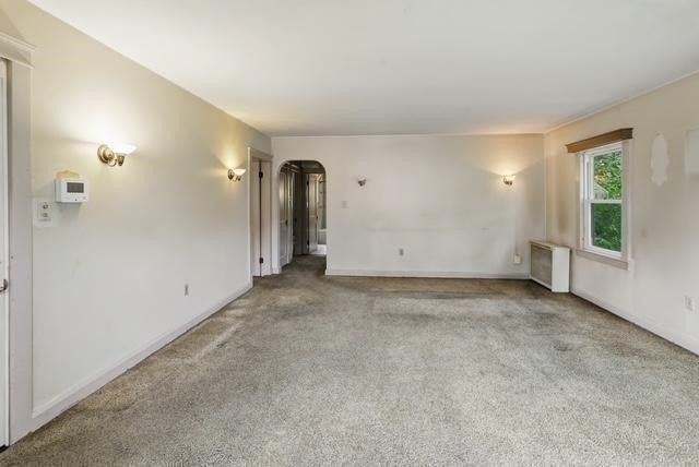 24 Litchfield Avenue, Southbridge, MA 01550