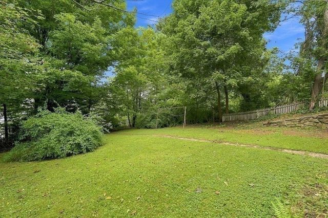 24 Litchfield Avenue, Southbridge, MA 01550