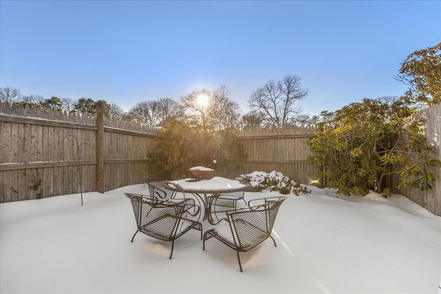 135 W Main Street APT 7, Hyannis, MA 02601