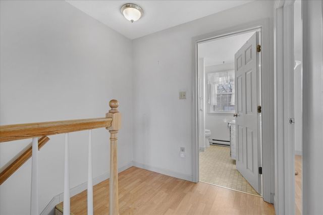 135 W Main Street APT 7, Hyannis, MA 02601