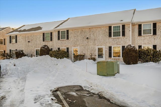 135 W Main Street APT 7, Hyannis, MA 02601