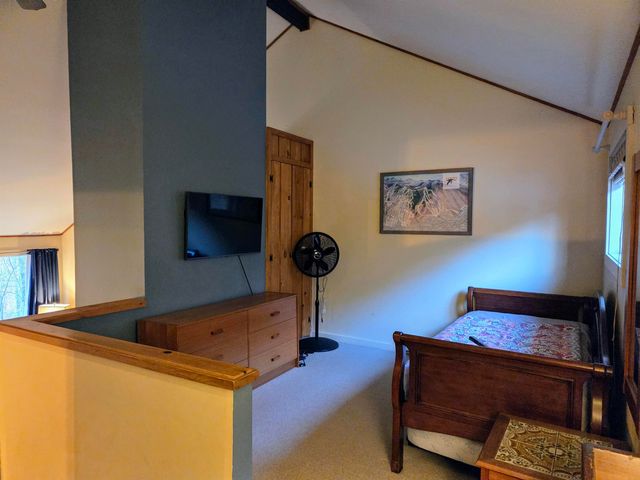 36 Easterly Rd 2, Lincoln, NH 03251