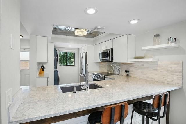 5558 NE Gulfstream Way 5558, Hutchinson Island, FL 34996