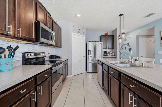 1526 WHITE HAWK WAY, Groveland, FL 34736