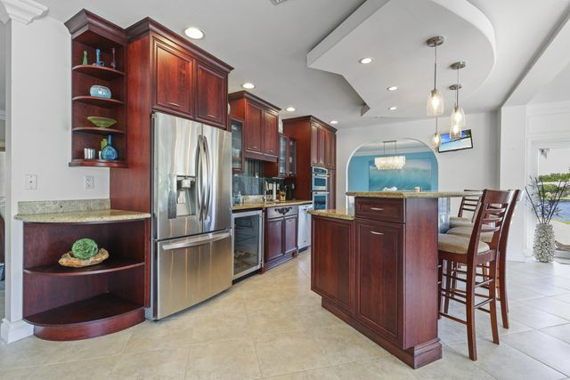 1925 Coral Gardens Drive, Wilton Manors, FL 33306