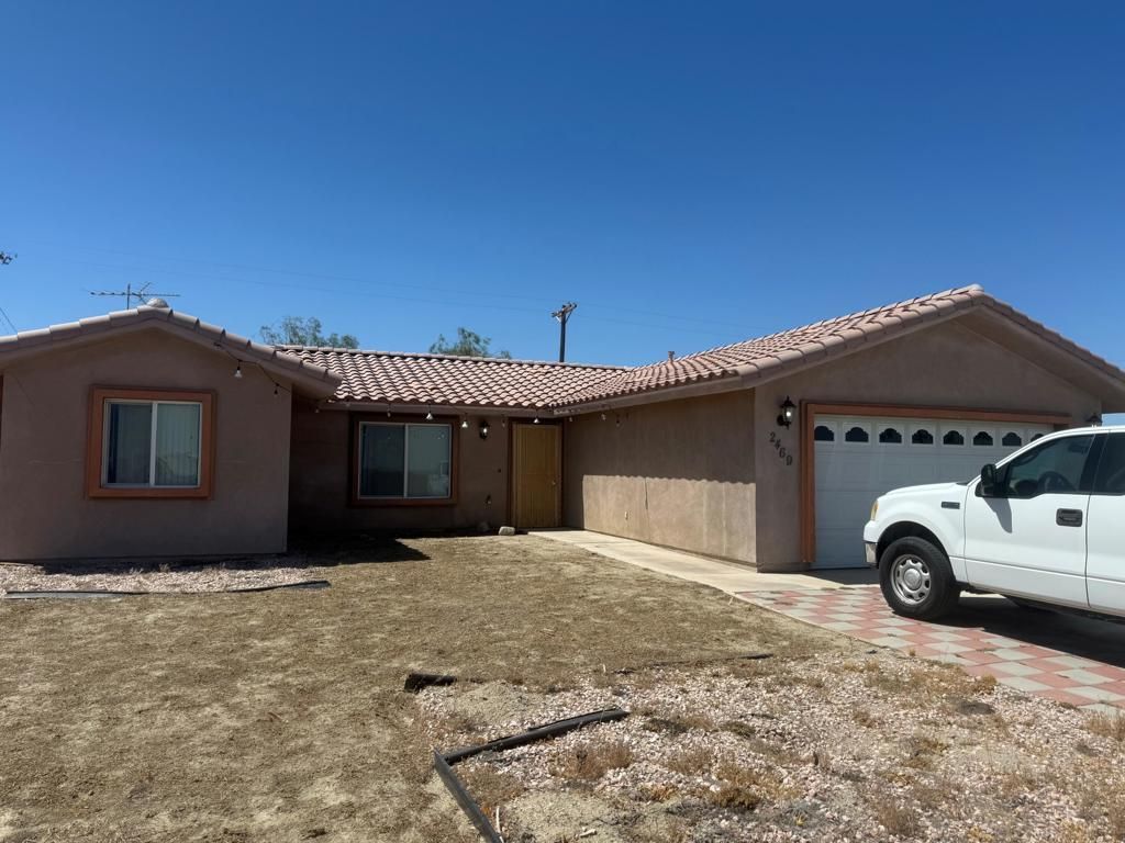 2469 Shore Life Avenue, Thermal, CA 92274