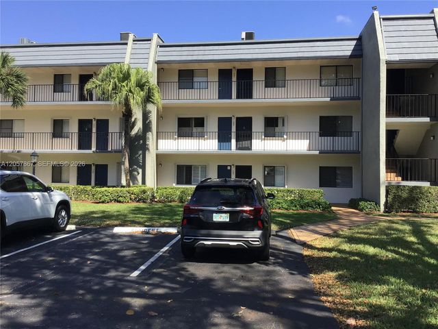 4832 Esedra Ct 208, Lake Worth, FL 33467