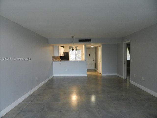 4832 Esedra Ct 208, Lake Worth, FL 33467