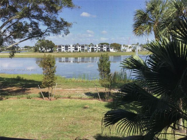 4832 Esedra Ct 208, Lake Worth, FL 33467