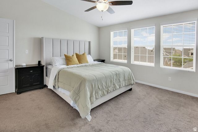 892 S HONEYSUCKLE WAY, Fruit Heights, UT 84037