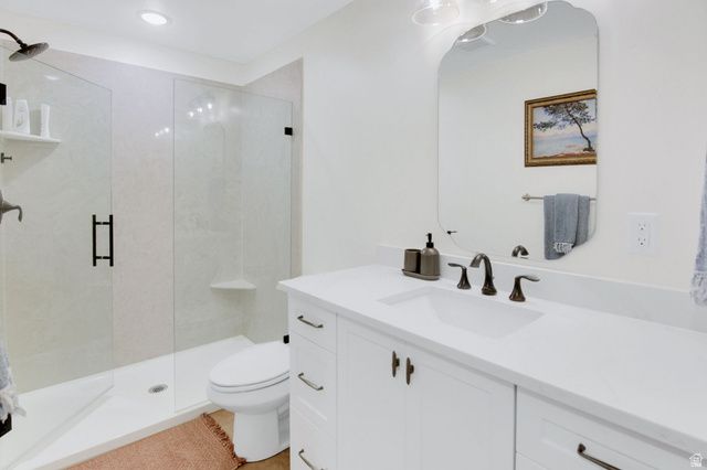 892 S HONEYSUCKLE WAY, Fruit Heights, UT 84037