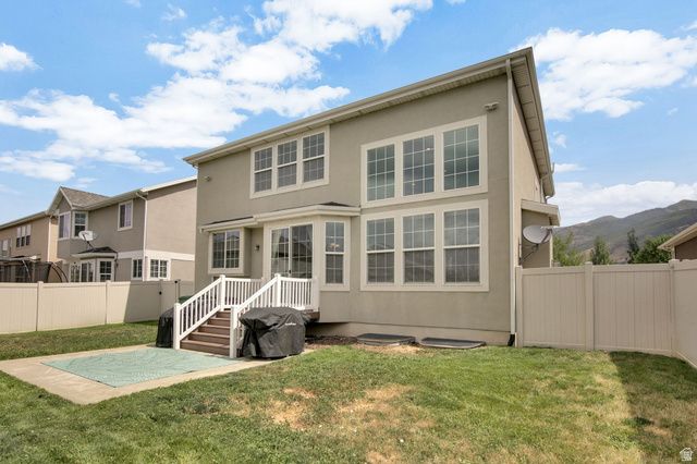 892 S HONEYSUCKLE WAY, Fruit Heights, UT 84037