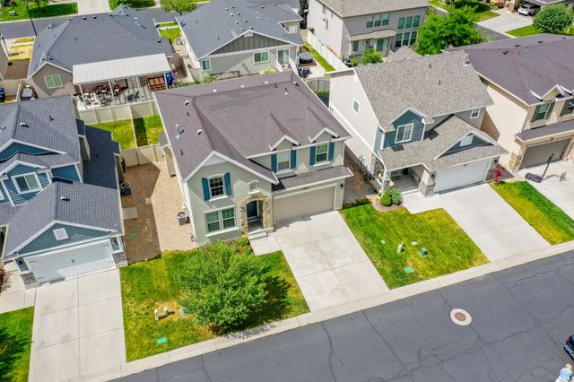 892 S HONEYSUCKLE WAY, Fruit Heights, UT 84037