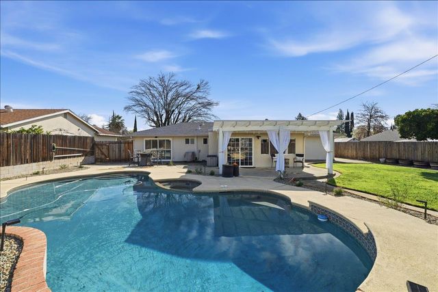 7228 Escalante Way, Citrus Heights, CA 95610