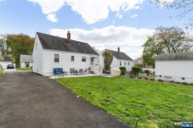 61 Highland Avenue, Bergenfield, NJ 07621