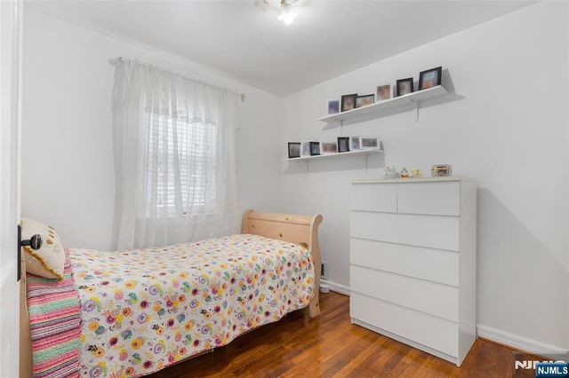 61 Highland Avenue, Bergenfield, NJ 07621