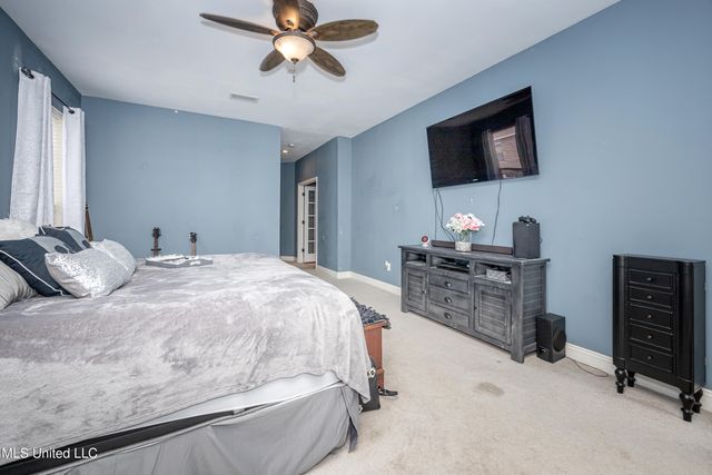 7801 Clamshell Avenue, Ocean Springs, MS 39564