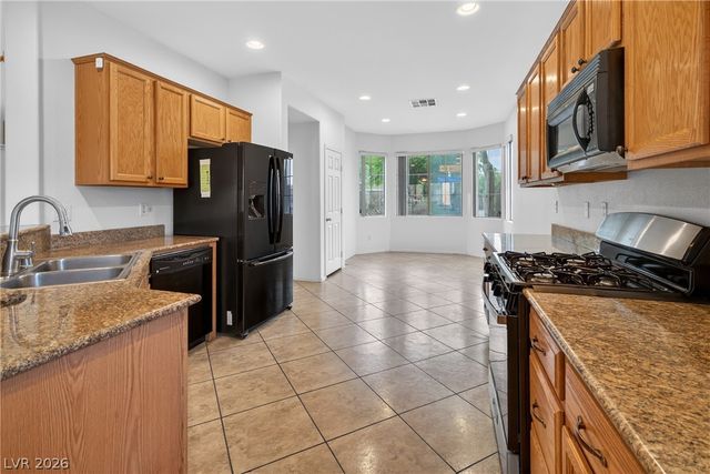 1704 Patrick Thomas Court, North Las Vegas, NV 89086
