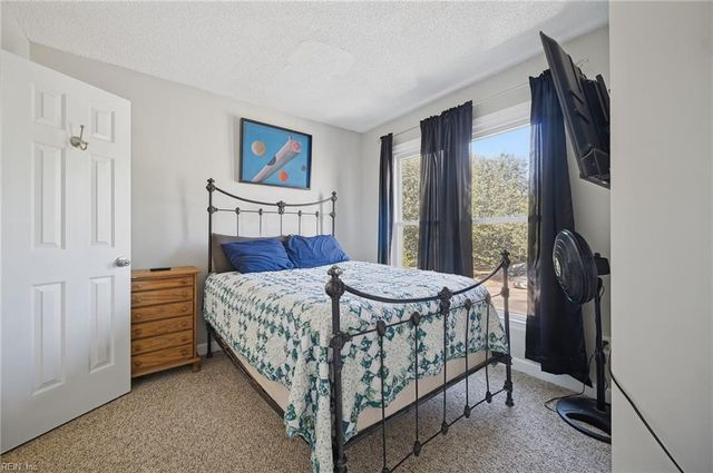 113 River Point LN, Suffolk, VA 23434